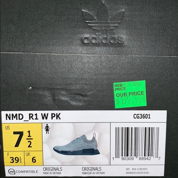 NMD R1 W PK - Picture 2 of 3